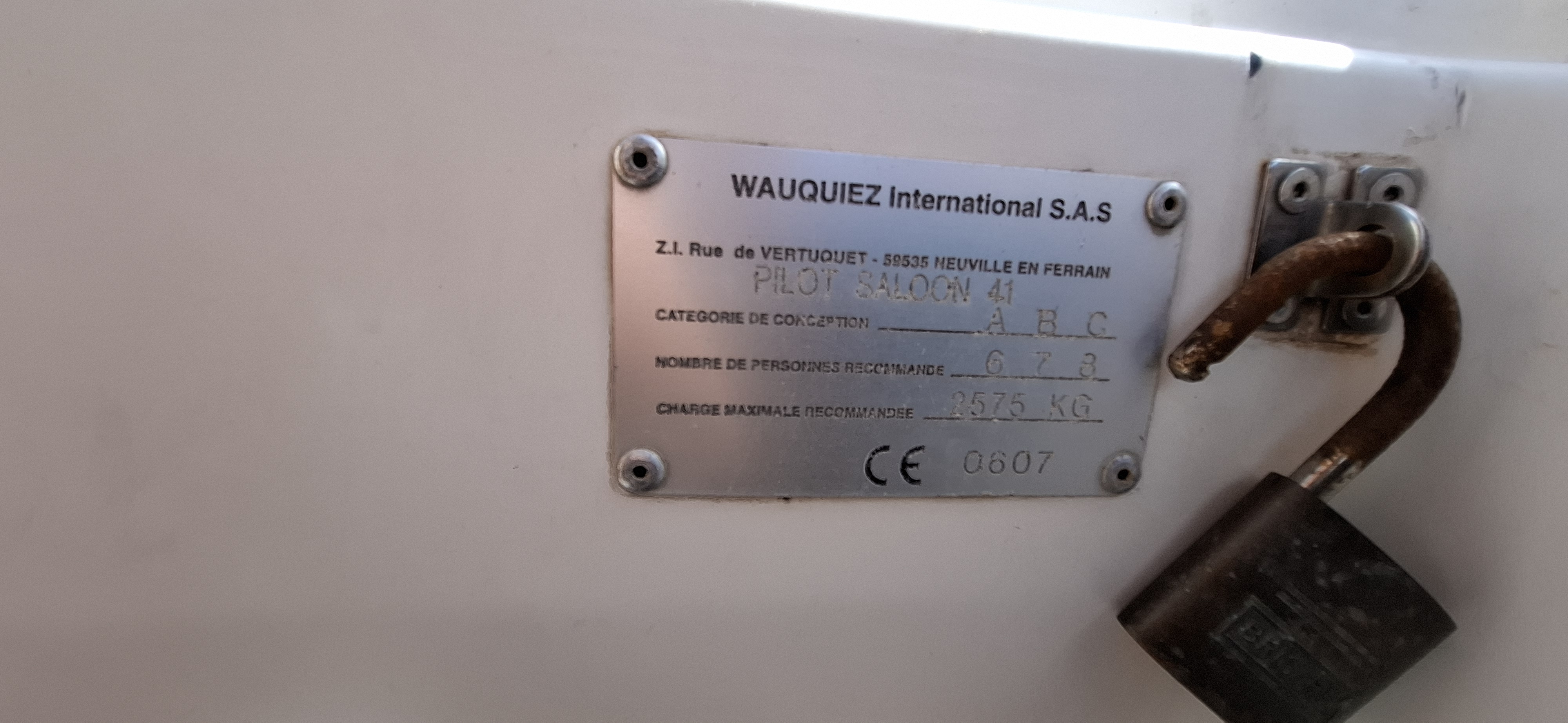 slider 16 Wauquiez Pilot Saloon 41